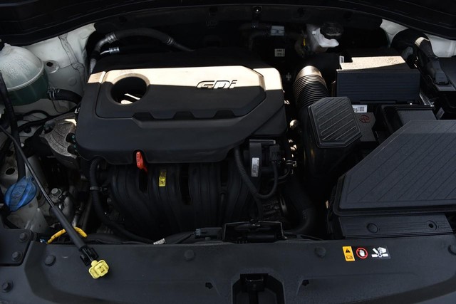 Kia Sportage Vehicle Image 25