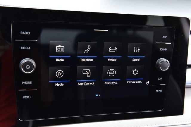 Volkswagen Taos Vehicle Image 13