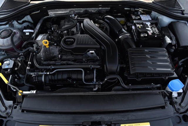 Volkswagen Jetta Vehicle Image 25