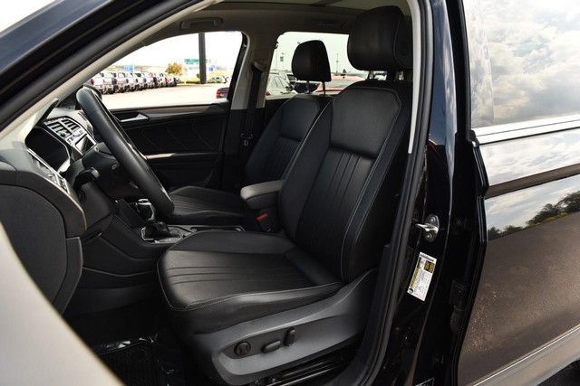 Volkswagen Tiguan Vehicle Image 20