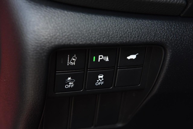 Honda CR-V Hybrid Vehicle Image 11