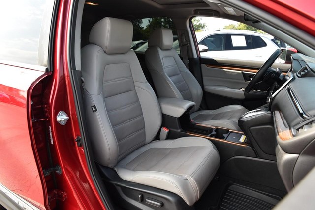 Honda CR-V Hybrid Vehicle Image 22