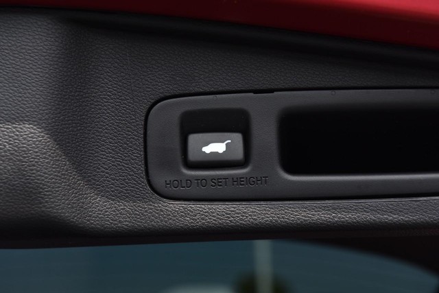 Honda CR-V Hybrid Vehicle Image 28