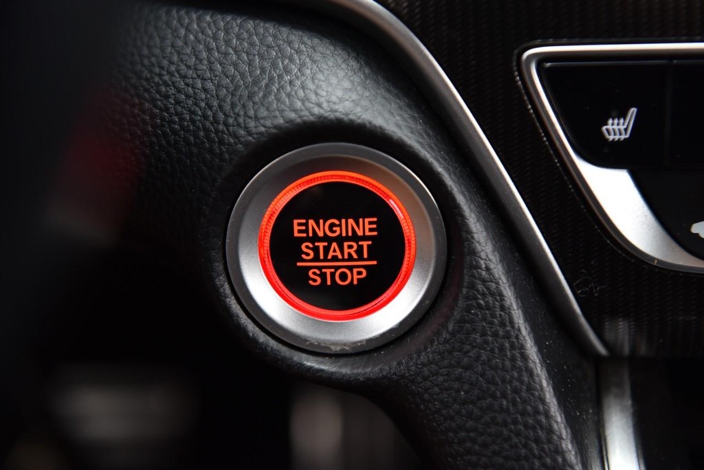 Honda Accord Sedan Vehicle Full-screen Gallery Image 16