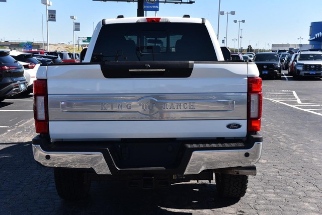 Ford Super Duty F-350 SRW Vehicle Image 06