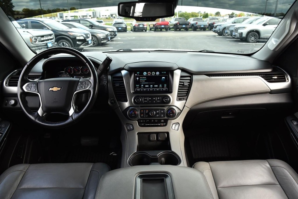 Chevrolet Tahoe Vehicle Full-screen Gallery Image 07