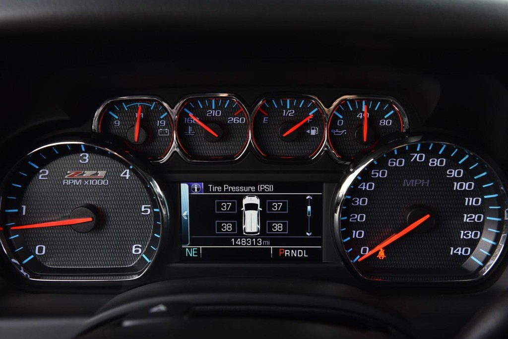 Chevrolet Tahoe Vehicle Full-screen Gallery Image 13