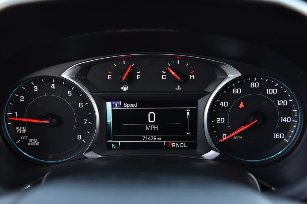 Chevrolet Equinox Vehicle Full-screen Gallery Image 12