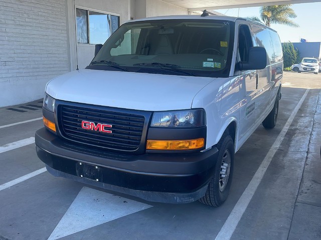 more details - gmc savana cargo van