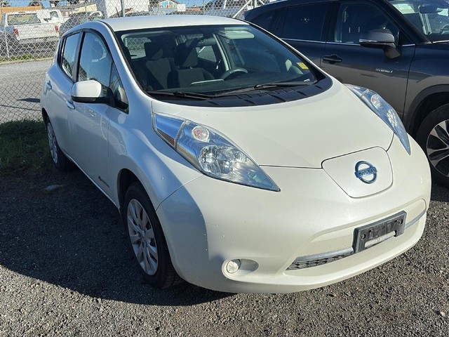 more details - nissan leaf