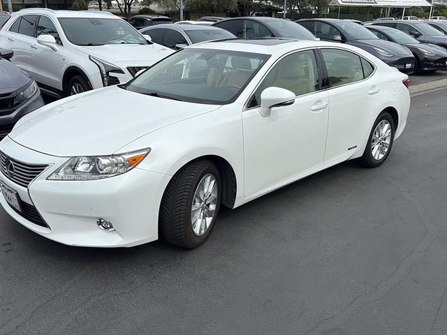 more details - lexus es 300h