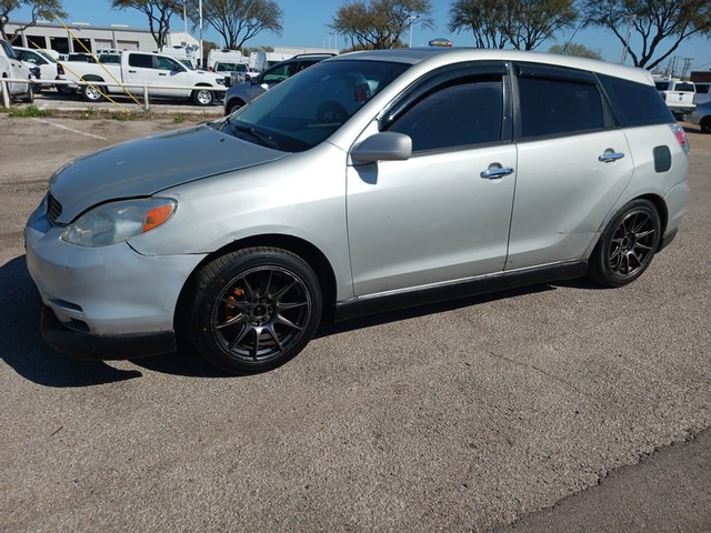 more details - toyota matrix