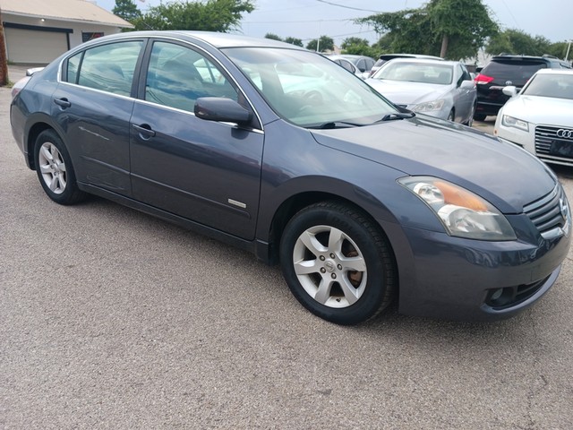 more details - nissan altima
