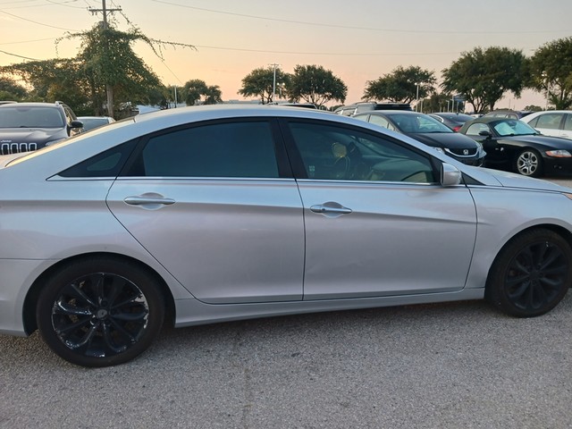 more details - hyundai sonata