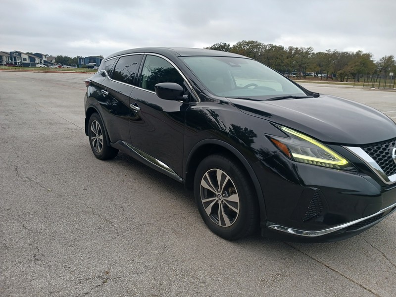 Nissan Murano Vehicle Full-screen Gallery Image 01