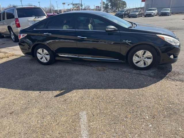 more details - hyundai sonata hybrid