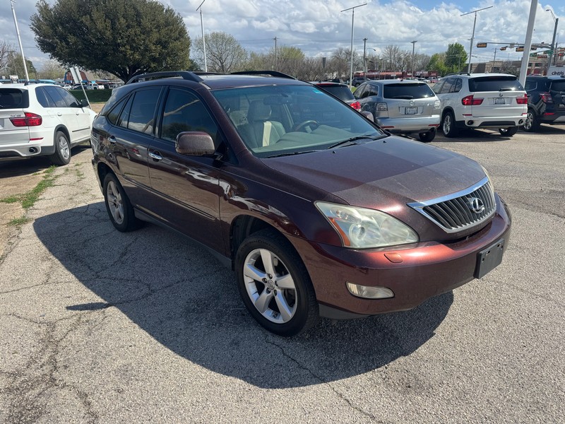 Lexus RX 350 Vehicle Full-screen Gallery Image 03