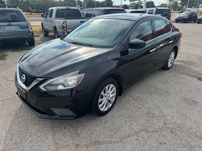 Nissan Sentra Vehicle Full-screen Gallery Image 02