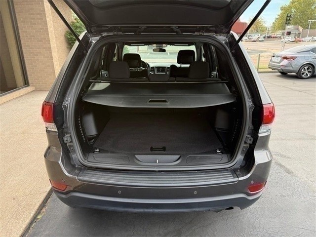 Jeep Grand Cherokee Vehicle Full-screen Gallery Image 7