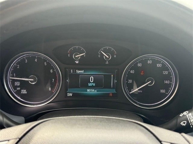 Buick Enclave Vehicle Full-screen Gallery Image 24