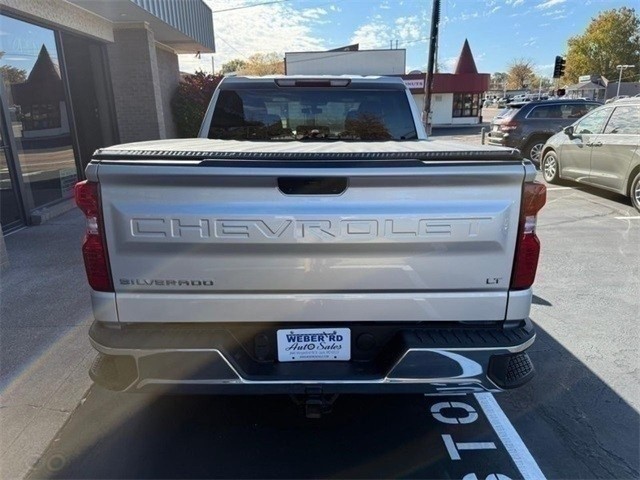 Chevrolet Silverado 1500 Vehicle Full-screen Gallery Image 7