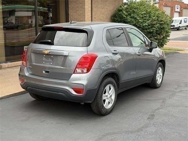 Chevrolet Trax Vehicle Full-screen Gallery Image 3