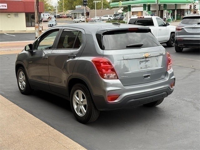 Chevrolet Trax Vehicle Full-screen Gallery Image 4