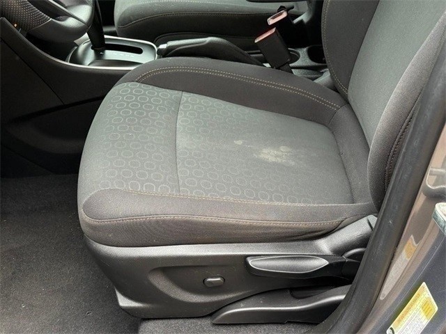 Chevrolet Trax Vehicle Full-screen Gallery Image 16