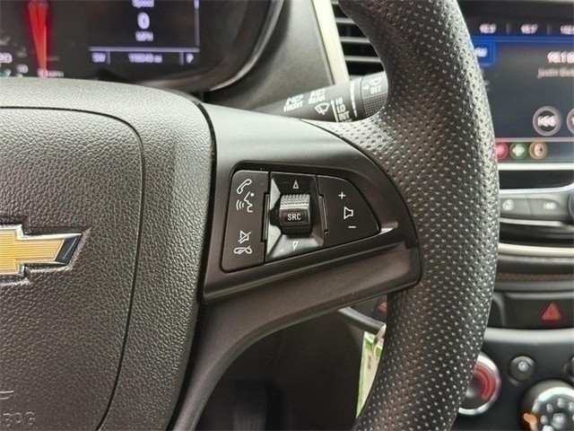 Chevrolet Trax Vehicle Full-screen Gallery Image 18