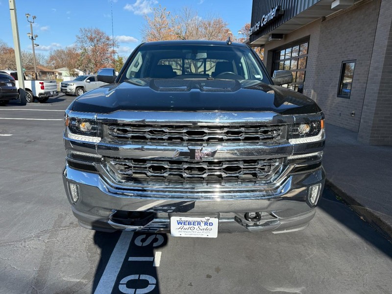 Chevrolet Silverado 1500 Vehicle Full-screen Gallery Image 09