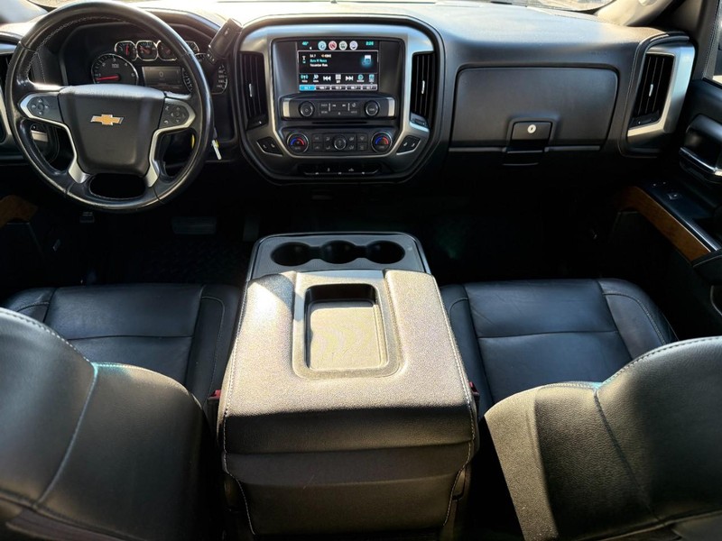 Chevrolet Silverado 1500 Vehicle Full-screen Gallery Image 11