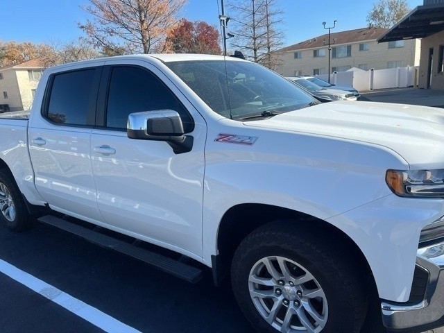 Chevrolet Silverado 1500 Vehicle Full-screen Gallery Image 03