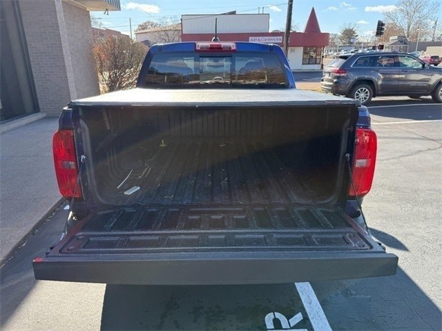 Chevrolet Colorado Vehicle Full-screen Gallery Image 06