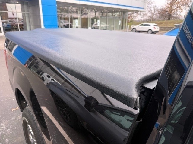 Ford F-150 Vehicle Full-screen Gallery Image 6