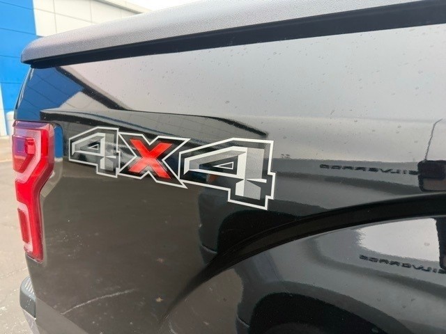 Ford F-150 Vehicle Full-screen Gallery Image 7