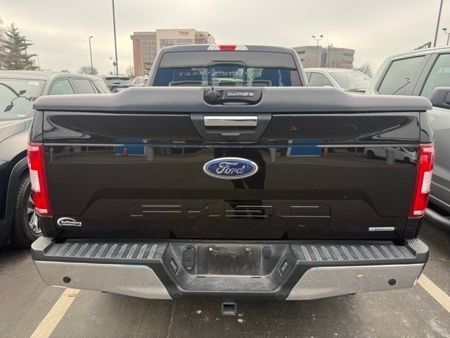 Ford F-150 Vehicle Full-screen Gallery Image 8