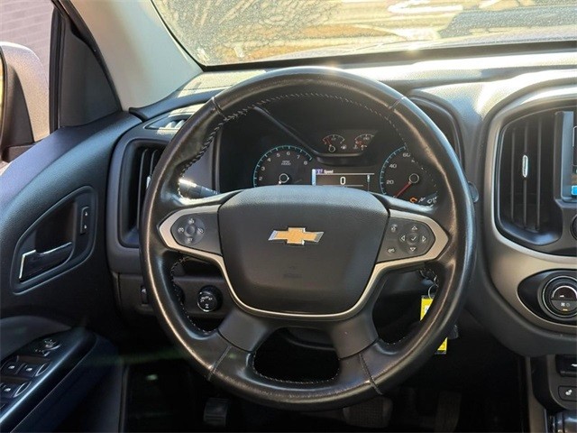 Chevrolet Colorado Vehicle Full-screen Gallery Image 12