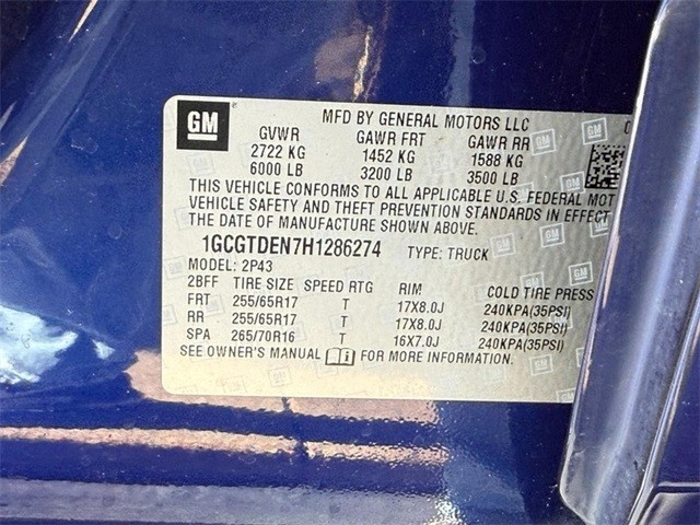 Chevrolet Colorado Vehicle Full-screen Gallery Image 25