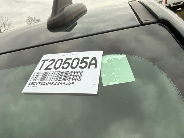 Chevrolet Silverado 1500 Vehicle Full-screen Gallery Image 13