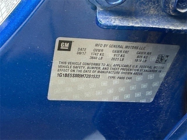 Chevrolet Cruze Vehicle Full-screen Gallery Image 23