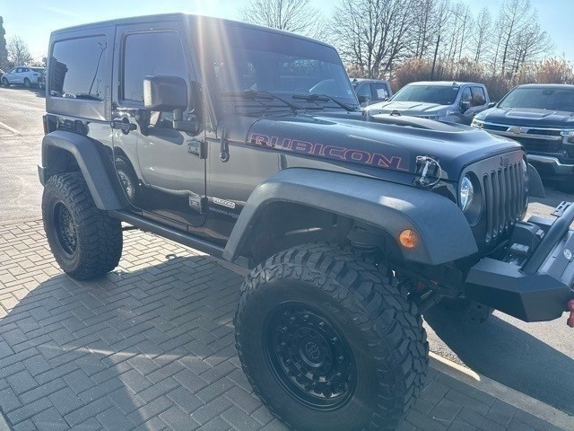 Jeep Wrangler JK Vehicle Full-screen Gallery Image 05