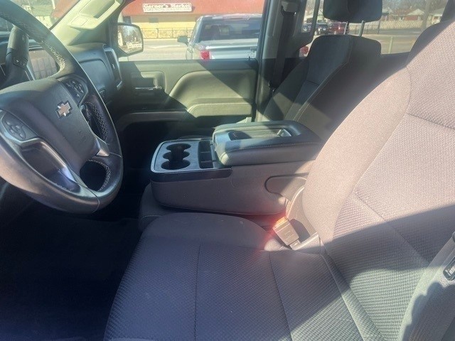 Chevrolet Silverado 1500 Vehicle Full-screen Gallery Image 7