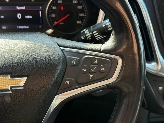 Chevrolet Equinox Vehicle Full-screen Gallery Image 20