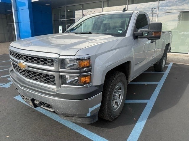 Chevrolet Silverado 1500 Vehicle Full-screen Gallery Image 2