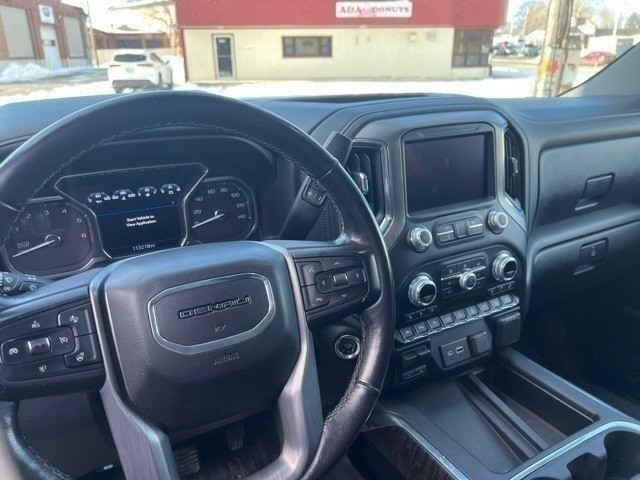 GMC Sierra 1500 Vehicle Full-screen Gallery Image 9