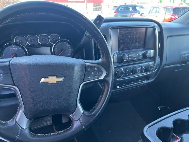 Chevrolet Silverado 1500 Vehicle Full-screen Gallery Image 8