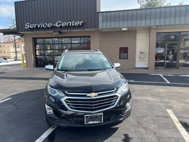 Chevrolet Equinox Vehicle Full-screen Gallery Image 02