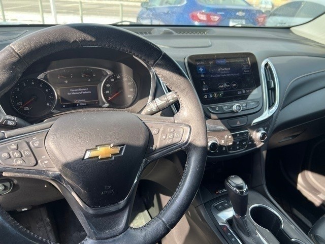 Chevrolet Equinox Vehicle Full-screen Gallery Image 08