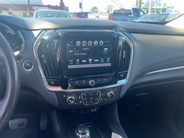 Chevrolet Traverse Vehicle Full-screen Gallery Image 10