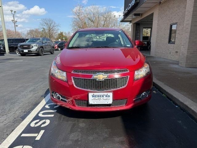 Chevrolet Cruze Vehicle Full-screen Gallery Image 09